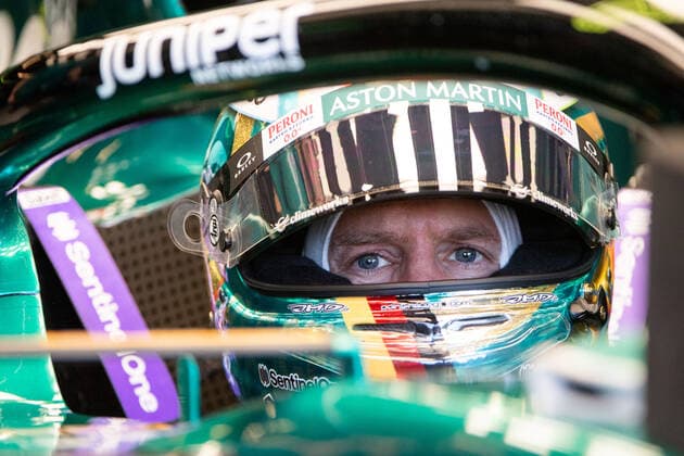 Sebastian Vettel (GER, Aston Martin Aramco Cognizant F1 Team 5) im Auto, USA, Formel 1 Grand Prix der USA, Circuit of the Americas Austin, 3. Freies Training, 22.10.2022 USA, Formel 1 Grand Prix der USA, Circuit of the Americas Austin, 3. Freies Training, 22.10.2022 Austin Copyright: xEibner Memmlerx EP_MMR