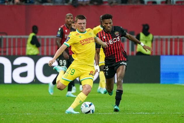 Quentin Merlin (FC Nantes) - Hicham Boudaoui (OGC Nice) FOOTBALL : OGC Nice vs FC Nantes - Ligue 1 Uber Eats - Nice - 23 10 2022 NorbertScanella Panoramic 