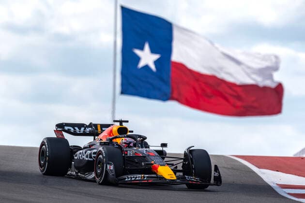Oct 23, 2022.. Max Verstappen 1 for the Oracle Red Bull Racing team in action during the finals at the United States Grand Prix at the Formula 1 at Circuit of the Americas in Austin Texas. Austin USA - ZUMAc04_ 20221023_zaf_c04_133 Copyright: xRobertxBackmanx