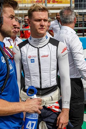 AUSTIN, TX - OCTOBER 23: Haas F1 driver Mick Schumacher (47) (GER) on the grid before the F1 United States Grand Prix held October 23, 2022 at the Circuit of the Americas in Austin, TX. (Photo by Allan Hamilton Icon Sportswire) AUTO: OCT 23 F1 US Grand Prix Icon221023271