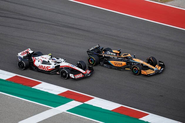 47 Mick Schumacher (DEU, Haas F1 Team), 3 Daniel Ricciardo (AUS, McLaren F1 Team), F1 Grand Prix of USA at Circuit of The Americas on October 23, 2022 in Austin, United States of America. (Photo by HOCH ZWEI) Austin United States of America