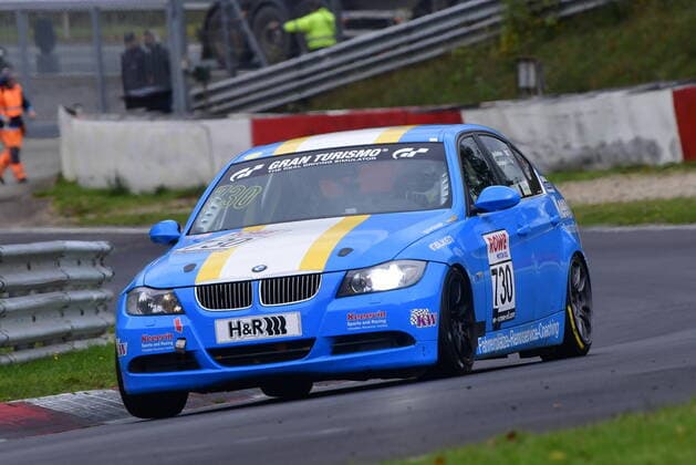 730 Juha Miettinen (FIN) Dan Berghult (SWE), BMW 325i, Team: Keeevin-racing (DEU) NLS Nuerburgring Langstrecken Serie, Lauf 8, 46. DMV Muensterlandpokal, 22.10.2022 - NLS Nuerburgring Langstrecken Serie, Lauf 8, 46. DMV Muensterlandpokal, 22.10.2022 Nürburg *** 730 Juha Miettinen FIN Dan Berghult SWE , BMW 325i, Team Keeevin racing DEU NLS Nuerburgring Endurance Series, Round 8, 46 DMV Muensterlandpokal, 22 10 2022 NLS Nuerburgring Endurance Series, Round 8, 46 DMV Muensterlandpokal, 22 10 2022 Nürburg Copyright: xAugstx xEibner-Pressefotox EP_jat