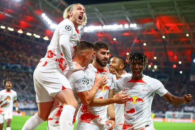 Sport Themen der Woche KW43 Sport Bilder des Tages 25.10.2022, xtgx, Fussball UEFA Champions League, RB Leipzig - Real Madrid emspor, v.l. Josko Gvardiol (Leipzig, 32) Jubel, Torjubel, jubelt ueber das Tor, celebrate the goal, celebration (DFL DFB REGULATIONS PROHIBIT ANY USE OF PHOTOGRAPHS as IMAGE SEQUENCES and or QUASI-VIDEO) Leipzig *** 25 10 2022, xtgx, football UEFA Champions League, RB Leipzig Real Madrid emspor, v l Josko Gvardiol Leipzig, 32 jubilation, goal jubilation, jubilate over the goal, celebrate the goal, celebration DFL DFB REGULATIONS PROHIBIT ANY USE OF PHOTOGRAPHS AS IMAGE SEQUENCES AND OR QUASI VIDEO Leipzig
