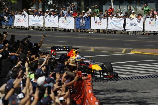 _F1_2022_SHOW_RUN_GDL_PEREZ Sergio Perez of Mexico N-11 Oracle Red Bull Racing RB18 during the Red Bull Show Run GDL 2022 prior to the Formula 1 Grand Prix of Mexico 2022, at La Minerva, on October 25, 2022. <br><br> Sergio Perez of Mexico N-11 Oracle Red Bull Racing RB18 durante el Red Bull Show Run GDL 2022 previo al Gran Premio de Mexico de la Formula 1 2022, en la Minerva, el 25 de Octubre de 2022. GUADALAJARA JALISCO MEXICO  Copyright: xEdgarxQuintanax 20221025132954_F1_2022_SHOW_RUN_GDL_PEREZ102