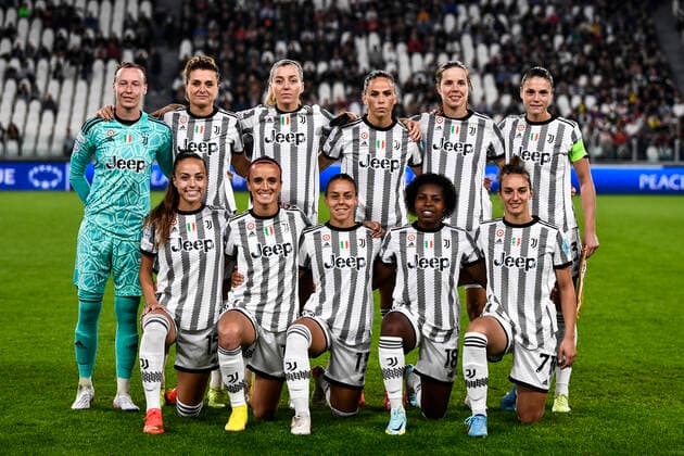 Foto Fabio Ferrari LaPresse 27 Ottobre 2022 - Torino, Italia - calcio - Juventus Women vs Olympique Lyonnais - Women s Champions League - Fase a Gironi - Gruppo C -2 6-Juventus Stadium. Nella foto: Juventus Women October 27, 2022 Turin, Italy - sport, calcio - Juventus Women vs Olympique Lyonnais - Women s Champions League - Group stage - Group C -2 6-Juventus Stadium. In the pic: - Juventus Women  Copyright: xFabioxFerrari LaPressex