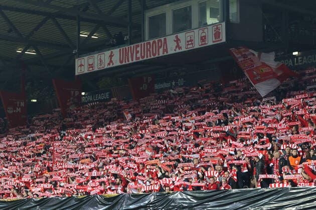 DEU, Europa League, 1.FC Union vs. SC Braga, 27.10.2022, Stadion Alte Foersterei, Berlin, DEU, Europa League, 1.FC Union vs. SC Braga, im Bild: 1.FC Union-Fans DFL - regulations prohibit any use of Photographs as image sequences and or quasi-video Foto: Juergen Engler nordphoto GmbH
