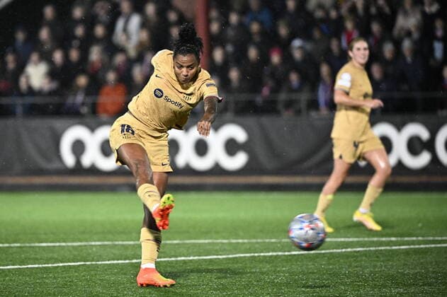 Barcelona s Geyse Ferreira in action during the UEFA Women s Champions League football match, group D, between FC Rosengard and FC Barcelona, Barca at Malmö Idrottsplats, Malmo, Sweden October 27, 2022. MALMÖ SWEDEN x50090x