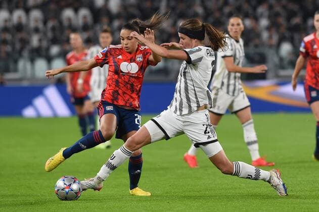 IPP20221027 Football - soccer: UEFA Women s Champions League 2022 2023, Juventus F.C - Olympique Lyonnais, delphine cascarino e sofie pedersen (Verwendung nur in Deutschland - GERMANY ONLY) *** IPP20221027 Football soccer UEFA Women s Champions League 2022 2023, Juventus F C Olympique Lyonnais, delphine cascarino e sofie pedersen use only in Germany GERMANY ONLY 