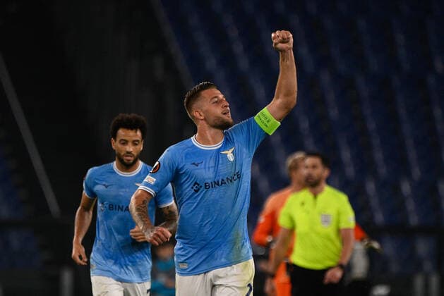 October 27, 2022, Rome, Italy: Sergej Milinkovic-Savic (SS Lazio) celebrates after scoring the goal 1-1 during the UEFA Europa League 2022-2023 football match between SS Lazio and FC Midtjylland at The Olympic Stadium in Rome on 27 October 2022. football Europa League match - SS Lazio vs FC Midtjylland, Rome, Italy  - ZUMAl164 20221027_zsa_l164_042 Copyright: xFabrizioxCorradettix