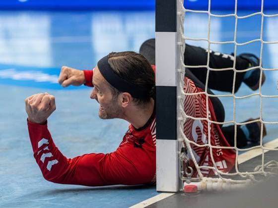 Silvio Heinevetter (TVB Stuttgart 12) jubelt energisch, Frisch Auf Goeppingen vs. TVB Stuttgart, 1. Bundesliga, Handball, Herren, 27.10.2022 Frisch Auf Goeppingen vs. TVB Stuttgart, 1. Bundesliga, Handball, Herren, 27.10.2022 Goeppingen Copyright: xEIBNER MichaelxSchmidtx EP_MST