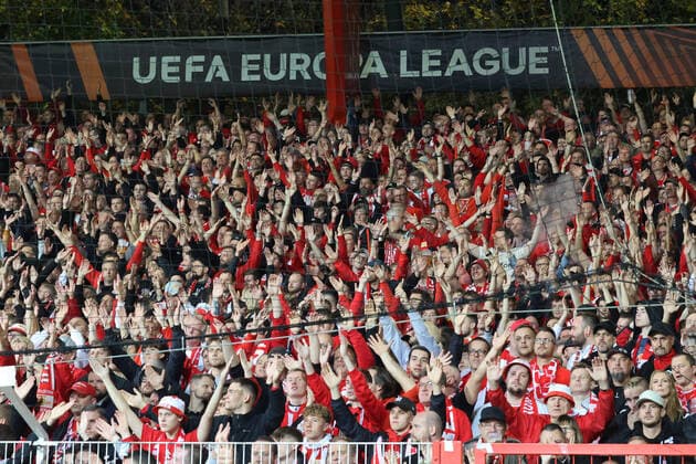 DEU, Europa League, 1.FC Union vs. SC Braga, 27.10.2022, Stadion Alte Foersterei, Berlin, DEU, Europa League, 1.FC Union vs. SC Braga, im Bild: 1.FC Union-Fans DFL - regulations prohibit any use of Photographs as image sequences and or quasi-video Foto: Juergen Engler nordphoto GmbH