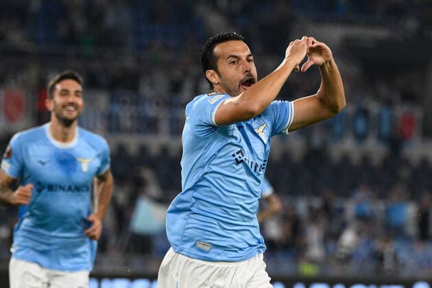 October 27, 2022, Rome, Italy: Pedro (SS Lazio) celebrates after scoring the goal 2-1 during the UEFA Europa League 2022-2023 football match between SS Lazio and FC Midtjylland at The Olympic Stadium in Rome on 27 October 2022. football Europa League match - SS Lazio vs FC Midtjylland, Rome, Italy  - ZUMAl164 20221027_zsa_l164_080 Copyright: xFabrizioxCorradettix
