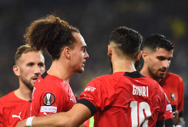 Amine Gouiri of Stade Rennes celebrates after scoring the third goal of his team with teammates during the UEFA Europa League group B match between Fenerbahce and Stade Rennes at Ulker Sukru Saracoglu Stadium in Istanbul, Turkey on October 27, 2022. ( Photo by Seskimphoto ) 