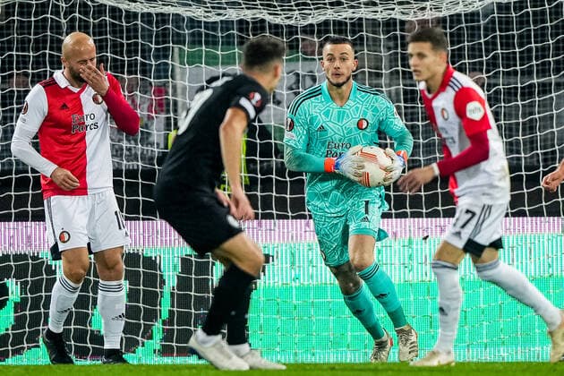 UEFA Europa League: SK Sturm Graz v Feyenoord Graz - Feyenoord keeper Justin Bijlow during the match between SK Sturm Graz v Feyenoord at Stadion Graz-Liebenau on 27 October 2022 in Graz, Austria. Copyright: xTomxBodex