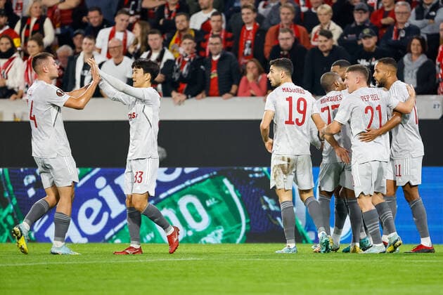 Torjubel Olympiacos FC beim 0:1 durch Youssef El Arabi (Olympiacos FC, 11) , GER, SC Freiburg vs. Olympiacos FC, Fussball, UEFA Europa League, 5. Spieltag, Gruppenphase, 27.10.2022 GER, SC Freiburg vs. Olympiacos FC, Fussball, UEFA Europa League, 5. Spieltag, Gruppenphase, 27.10.2022 Freiburg im Breisgau Copyright: xEibner-Pressefoto GrantxHubbsx EP_GHS