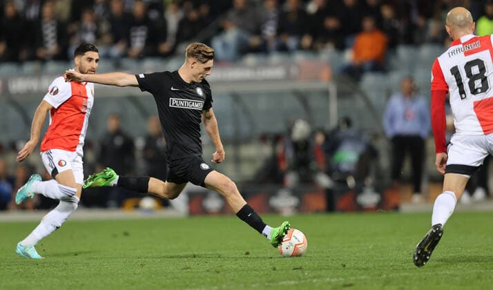 SOCCER - UEFA EL, Sturm vs Feyenoord GRAZ,AUSTRIA,27.OCT.22 - SOCCER - UEFA Europa League, group stage, SK Sturm Graz vs Feyenoord Rotterdam. Image shows Alexander Prass (Sturm).  GEPAxpictures xHansxOberlaender