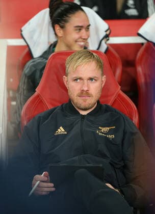 27th October 2022; Emirates Stadium, London, England; Womens Champions League football, Arsenal versus Zurich; Arsenal manager Jonas Eidevall  ActionPlus12441237 KatiexChan