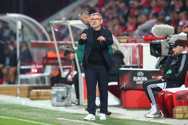 27.10.2022, xtgx, Fussball UEFA Europa League, 1. FC Union Berlin - Sporting Braga emspor, v.l. Urs Fischer (Union Berlin, Trainer) (DFL DFB REGULATIONS PROHIBIT ANY USE OF PHOTOGRAPHS as IMAGE SEQUENCES and or QUASI-VIDEO) Berlin