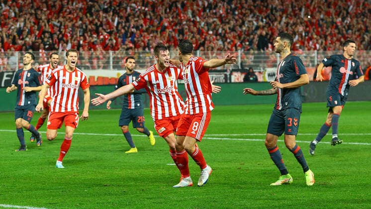 27.10.2022, xtgx, Fussball UEFA Europa League, 1. FC Union Berlin - Sporting Braga emspor, v.l. Robin Knoche (Union Berlin, 31) Jubel, Torjubel, jubelt ueber das Tor, celebrate the goal, celebration (DFL DFB REGULATIONS PROHIBIT ANY USE OF PHOTOGRAPHS as IMAGE SEQUENCES and or QUASI-VIDEO) Berlin