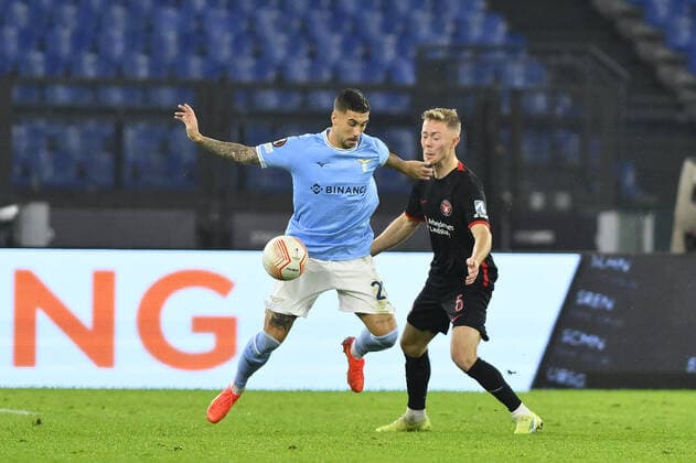 October 27, 2022, Rome, Italy: Mattia Zaccagni of S.S. LAZIO and Joel Andersson of FC Midtjylland during the fifth day of UEFA Europa League Group F match between S.S. Lazio and FC Midtjylland at Olimpico Stadium on October 27, 2022 in Rome, Italy. football Europa League match - SS Lazio vs FC Midtjylland, Rome, Italy  - ZUMAl164 20221027_zsa_l164_297 Copyright: xDomenicoxCippitellix