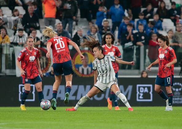 October 27, 2022, Turin, Italy: Julia Grosso of Juventus Women during the UEFA WomenÃ¢â‚¬â ¢s Champions League Group C, football match between Juventus Women and Olympique Lyonnais on 27 October 2022 at Allianz Stadium,Turin, Italy. Photo . UEFA Champions League Women football match - Juventus Women vs Olympique Lyonnais, Turin, Italy  - ZUMAl164 20221027_zsa_l164_327 Copyright: xNderimxKacelix