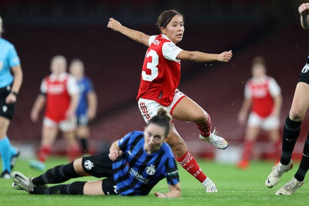 Arsenal v Zurich Women 27 October 2022, London - UEFA Women™s Champion™s League Football - Arsenal Women v Zurich Frauen - Mana Iwabuchi of Arsenal - Photo: Charlotte Wilson Offside. London UK Copyright: xCharlottexWilsonx xOffsidexOffside