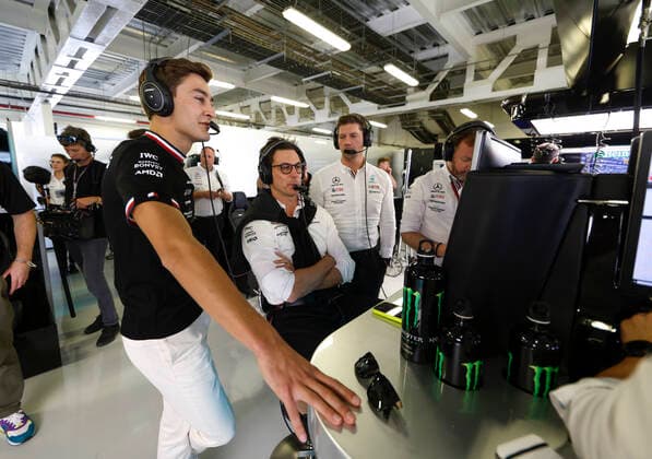 63 George Russell (GBR, Mercedes-AMG Petronas F1 Team), Toto Wolff (AUT, Mercedes-AMG Petronas F1 Team), James Vowles (GBR, Mercedes-AMG Petronas F1 Team), F1 Grand Prix of Mexico at Autodromo Hermanos Rodriguez on October 28, 2022 in Mexico City, Mexico. (Photo by HOCH ZWEI) Mexico City Mexico
