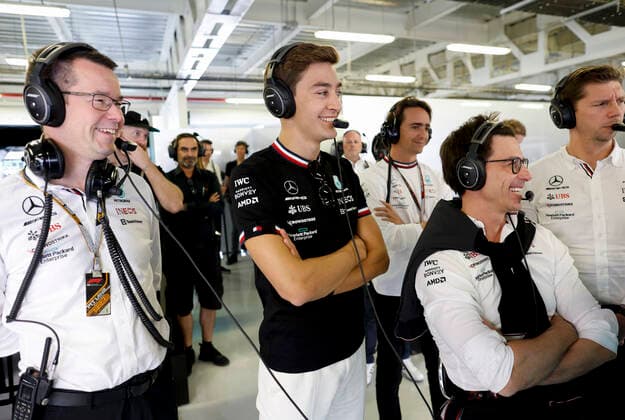 63 George Russell (GBR, Mercedes-AMG Petronas F1 Team), Toto Wolff (AUT, Mercedes-AMG Petronas F1 Team), F1 Grand Prix of Mexico at Autodromo Hermanos Rodriguez on October 28, 2022 in Mexico City, Mexico. (Photo by HOCH ZWEI) Mexico City Mexico