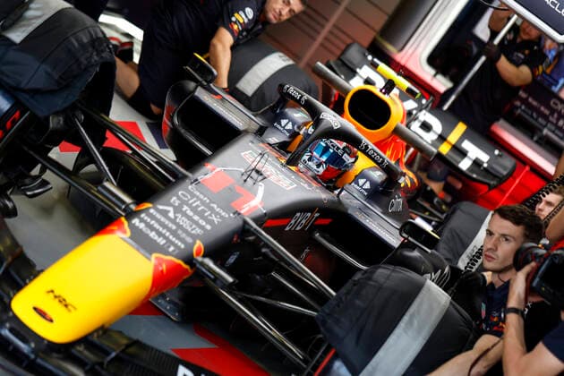 11 Sergio Perez (MEX, Oracle Red Bull Racing), F1 Grand Prix of Mexico at Autodromo Hermanos Rodriguez on October 28, 2022 in Mexico City, Mexico. (Photo by HOCH ZWEI) Mexico City Mexico