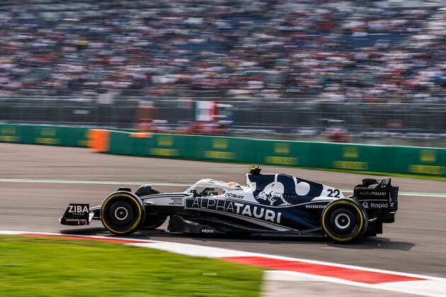 22 TSUNODA Yuki (jap), Scuderia AlphaTauri AT03, action during the Formula 1 Grand Premio de la Ciudad de Mexico 2022, Mexican Grand Prix 2022, 20th round of the 2022 FIA Formula One World Championship, WM, Weltmeisterschaft from October 28 to 30, 2022 on the Autodromo Hermanos Rodriguez, in Mexico City, Mexico - F1 - MEXICO CITY GRAND PRIX 2022 DPPI Panoramic  00122045__R5_0995