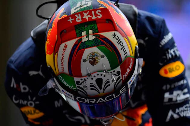 Sergio Perez of Mexico (N-11) Oracle Red Bull Racing RB18 during practice Day prior to the Formula 1 Grand Prix of Mexico 2022, at Autodromo Hermanos Rodriguez, on October 28, 2022.  Copyright: xAgenciaxMexSportx _RMC0896