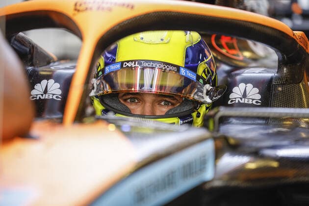 NORRIS Lando (gbr), McLaren F1 Team MCL36, portrait during the Formula 1 Grand Premio de la Ciudad de Mexico 2022, Mexican Grand Prix 2022, 20th round of the 2022 FIA Formula One World Championship, WM, Weltmeisterschaft from October 28 to 30, 2022 on the Autodromo Hermanos Rodriguez, in Mexico City, Mexico - F1 - MEXICO CITY GRAND PRIX 2022 DPPI Panoramic  00122045__R3_1261