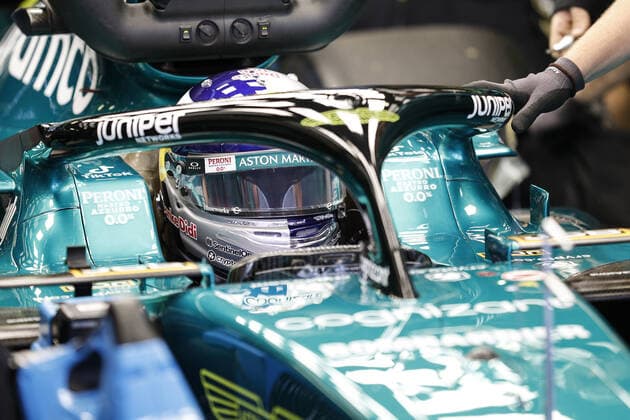 VETTEL Sebastian (ger), Aston Martin F1 Team AMR22, portrait during the Formula 1 Grand Premio de la Ciudad de Mexico 2022, Mexican Grand Prix 2022, 20th round of the 2022 FIA Formula One World Championship, WM, Weltmeisterschaft from October 28 to 30, 2022 on the Autodromo Hermanos Rodriguez, in Mexico City, Mexico - F1 - MEXICO CITY GRAND PRIX 2022 DPPI Panoramic  00122045__R3_1321