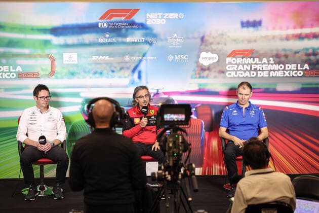 Andrew Shovlin (GBR, Mercedes-AMG Petronas F1 Team), Laurent Mekies (FRA, Scuderia Ferrari), Alan Permane (GBR, Alpine F1 Team), F1 Grand Prix of Mexico at Autodromo Hermanos Rodriguez on October 29, 2022 in Mexico City, Mexico. (Photo by HOCH ZWEI) Mexico City Mexico