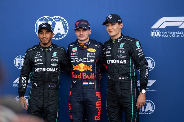 Lewis Hamilton (UK, Mercedes AMG Petronas F1 Team 44) auf Platz 3, Max Verstappen (NED, Oracle Red Bull Racing 1) auf der Pole Position, George Russell (UK, Mercedes AMG Petronas F1 Team 63) auf Platz 2, MEX, Formel 1 Grand Prix von Mexiko, Autodromo Hermanos Rodriguez Mexico City, Qualifying, 29.10.2022 MEX, Formel 1 Grand Prix von Mexiko, Autodromo Hermanos Rodriguez Mexico City, Qualifying, 29.10.2022 Mexico City Copyright: xEibner Memmlerx EP_MMR