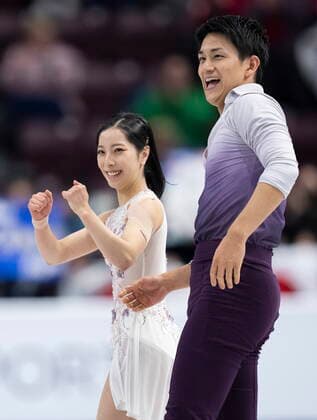 October 29, 2022, Mississauga, ON, Canada: Riku Miura and Ryuichi Kihara of Japan react following their free program during the pairs competition at Skate Canada International in Mississauga, Ont., on Saturday, October 29, 2022. Riku Miura Ryuichi Kihara  - ZUMAc35_ 20221029_zaf_c35_176 Copyright: xPaulxChiassonx