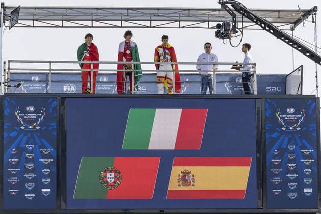 ESPIRITO SANTO Manuel (prt), F4, portrait , KIMI ANTONELLI Andrea (ita), F4, portrait, 06 DEL PINO VENTOS Bruno (spa), F4, action during the FIA Motorsport Games, on the Circuit Paul Ricard from October 27 to 30, 2022 in Le Castellet, France - AUTO - FIA MOTORSPORT GAMES 2022 DPPI Panoramic 07222032_3MDM7229