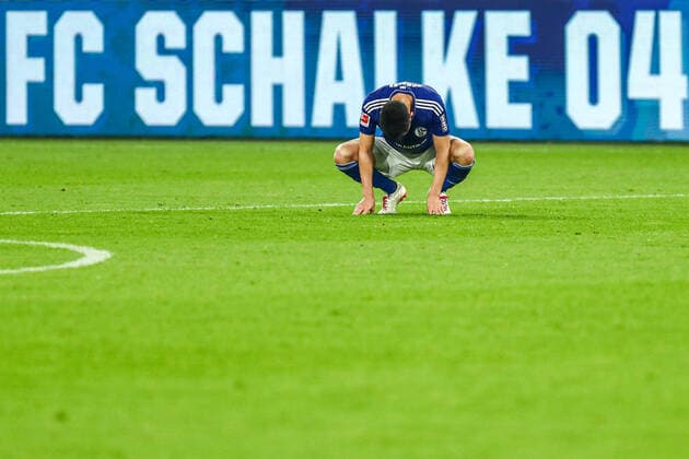 Bilder des Jahres, Sport 10 Oktober Sport Themen der Woche KW43 Sport Bilder des Tages Maya Yoshida (FC Schalke 04, 04) unzufrieden, enttäuscht enttaeuscht nach dem Spiel, GER, FC Schalke 04 vs. SC Freiburg, Fussball, 1. Bundesliga, 12. Spieltag, Spielzeit 2022 2023, 30.10.2022, DFB DFL regulations prohibit any use of photographs as image sequences and or quasi-video., GER, FC Schalke 04 vs. SC Freiburg, Fussball, 1. Bundesliga, 12. Spieltag, Spielzeit 2022 2023, 30.10.2022, DFB DFL regulations prohibit any use of photographs as image sequences and or quasi-video., Foto: Eibner-Pressefoto Gabriel Boia Gelsenkirchen *** Maya Yoshida FC Schalke 04, 04 dissatisfied, disappointed disappointed after the game, GER, FC Schalke 04 vs SC Freiburg, Football, 1 Bundesliga, 12 Spieltag, Spielzeit 2022 2023, 30 10 2022, DFB DFL regulations prohibit any use of photographs as image sequences and or quasi video , GER, FC Schalke 04 vs SC Freiburg, Football, 1 Bundesliga, 12 Spieltag, Spielzeit 2022 2023, 30 10 2022, DFB DFL regulations prohibit any use of photographs as image sequences and or quasi video , Foto Eibner Pressefoto Gabriel Boia Gelsenkirchen Copyright: xGabrielxBoiax EP_EER