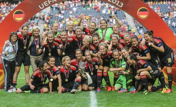 The German squad jubilates after winning the UEFA Women s Euro soccer final 1-0 against Norway at the Friends Arena in Stockholm on July 28, 2013. STOCKHOLM SWEDEN -