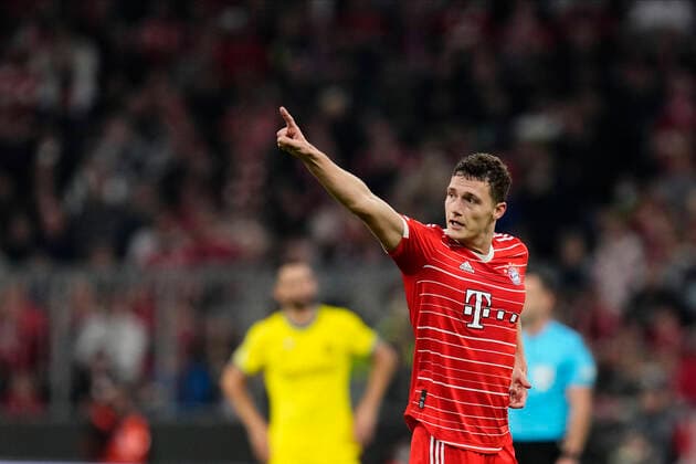 Sport Themen der Woche KW44 Sport Bilder des Tages FC Bayern München v FC Internazionale: Group C - UEFA Champions League Benjamin Pavard Right-Back of Bayern Munich and France celebrates after scoring his sides first goal during the UEFA Champions League group C match between FC Bayern München and FC Internazionale at Allianz Arena on November 1, 2022 in Munich, Germany. Munich Germany  Copyright: xJosexBretonx originalFilename:breton-fcbayern221101_npaCu.jpg