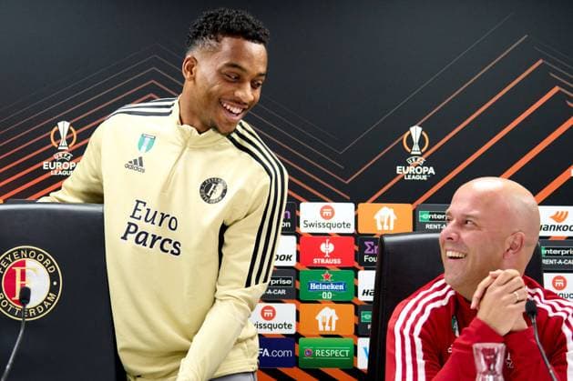 Sport Themen der Woche KW44 Sport Bilder des Tages UEFA Europa League press conference, PK, Pressekonferenz and training of Feyenoord Rotterdam - Quinten Timber of Feyenoord, Feyenoord coach Arne Slot during the press conference and training of Feyenoord at Stadion Feijenoord De Kuip on 2 November 2022 in Rotterdam, Netherlands. Copyright: xTomxBodex