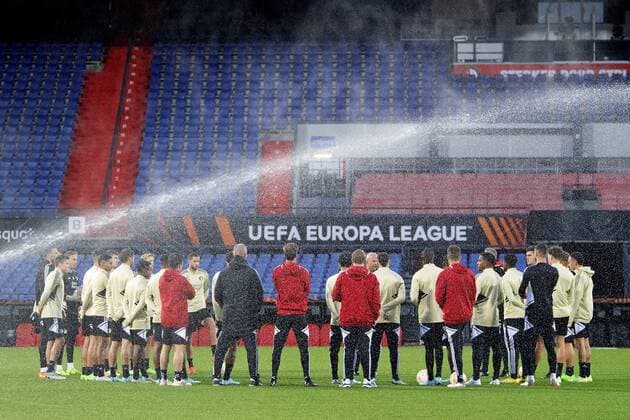 ROTTERDAM - Feyenoord s squad during training prior to the UEFA Europa League match between Feyenoord and Lazio Roma at Feyenoord Stadium de Kuip on November 2, 2022 in Rotterdam, Netherlands. ANP OLAF KRAAK UEFA Europa League MD-1 2022 2023 xVIxANPxSportx xxANPxIVx