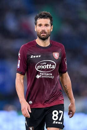 Antonio Candreva of US Salernitana looks on during the Serie A match between Lazio and US Salernitana 1919 at Stadio Olimpico, Rome, Italy on 30 October 2022. Copyright: xGiuseppexMaffiax 34160272