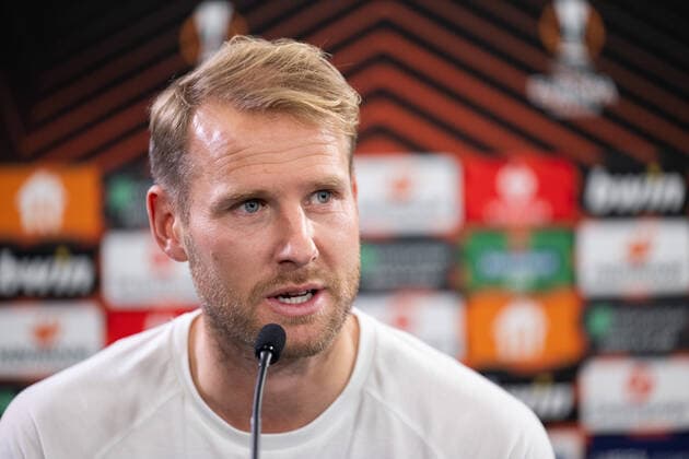 221102 Ola Toivonen during a press conference, PK, Pressekonferenz with Malmö FF on November 2, 2022 in Braga. Photo: Petter Arvidson BILDBYRAN kod PA PA0429 fotboll football soccer fotball uefa europa league presskonferens press conference malmö ff bbeng Copyright: PETTERxARVIDSON BB221102PA107