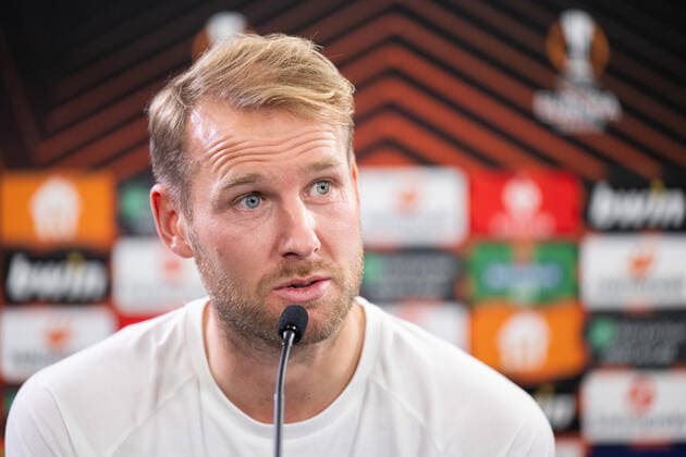 221102 Ola Toivonen during a press conference, PK, Pressekonferenz with Malmö FF on November 2, 2022 in Braga. Photo: Petter Arvidson BILDBYRAN kod PA PA0429 fotboll football soccer fotball uefa europa league presskonferens press conference malmö ff bbeng Copyright: PETTERxARVIDSON BB221102PA114