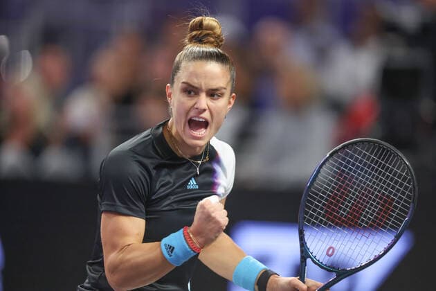 FORT WORTH, TX - NOVEMBER 02: Maria Sakkari (GRE) reacts to a point during the WTA, Tennis Damen Finals on November 2, 2022 at Dickies Arena in Fort Worth, TX. (Photo by George Walker Icon Sportswire) TENNIS: NOV 02 WTA Finals Icon22110238
