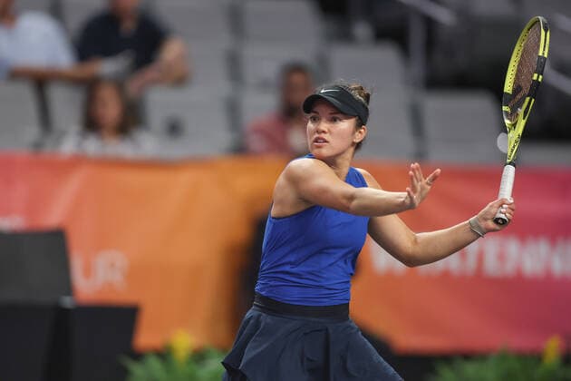 FORT WORTH, TX - NOVEMBER 02: Desirae Krawczyk (USA) hits a forehand during the WTA, Tennis Damen Finals on November 2, 2022 at Dickies Arena in Fort Worth, TX. (Photo by George Walker Icon Sportswire) TENNIS: NOV 02 WTA Finals Icon22110254