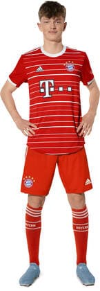 Fussball 1. Bundesliga Saison 2022 2023 29.08.2022 Fototermin FC Bayern Muenchen: Paul Wanner