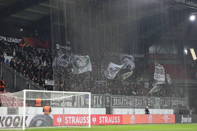 SOCCER - UEFA EL, Midtjylland vs Sturm HERNING,DENMARK,03.NOV.22 - SOCCER - UEFA Europa League, group stage, FC Midtjylland vs SK Sturm Graz. Image shows fans (Sturm).  GEPAxpictures xChrisxBauer