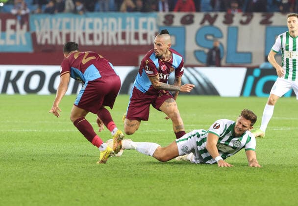 Trezeguet 27 , Marek Hamsik 17 of Trabzonspor and Kristoffer Zachariassen 16 of Ferencvarosi TC battle for the ball during the UEFA Europa League group H match between Trabzonspor and Ferencvarosi TC at Senol Gunes Stadium in Trabzon, Turkey on November 3, 2022. ( Photo by Seskimphoto ) 